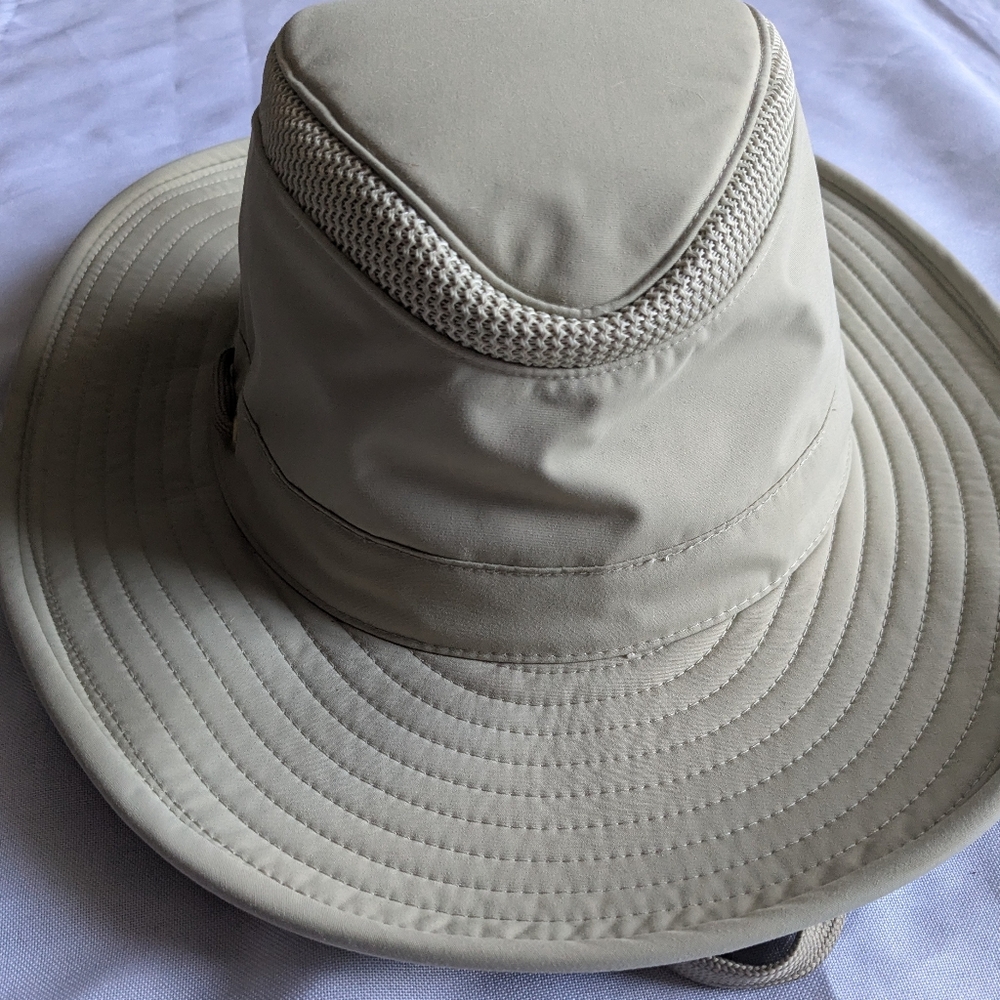 Tilley Airflow 6 Mens Hat